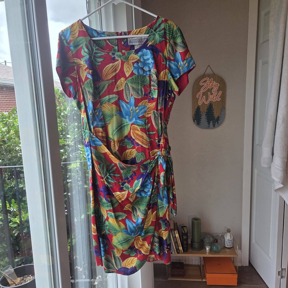 Jessica Howard Vintage Tropical Floral Red Sheath Dress Size 10 Made in USA
